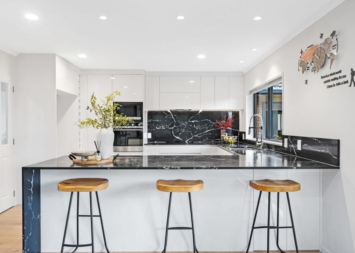  at 35 Newbliss Crescent, East Tamaki Heights, Auckland