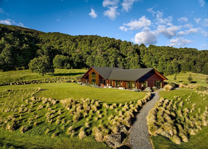  at 3916 Double Hill Run Road, Methven, Ashburton, Canterbury