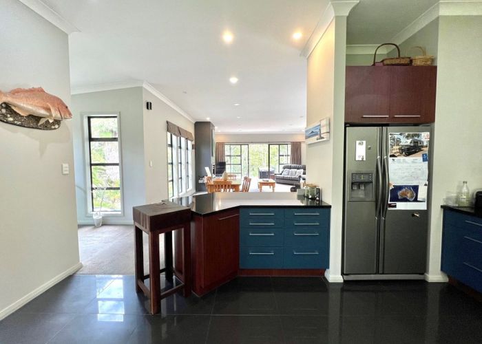  at 77 Paremoremo Road, Lucas Heights, Auckland