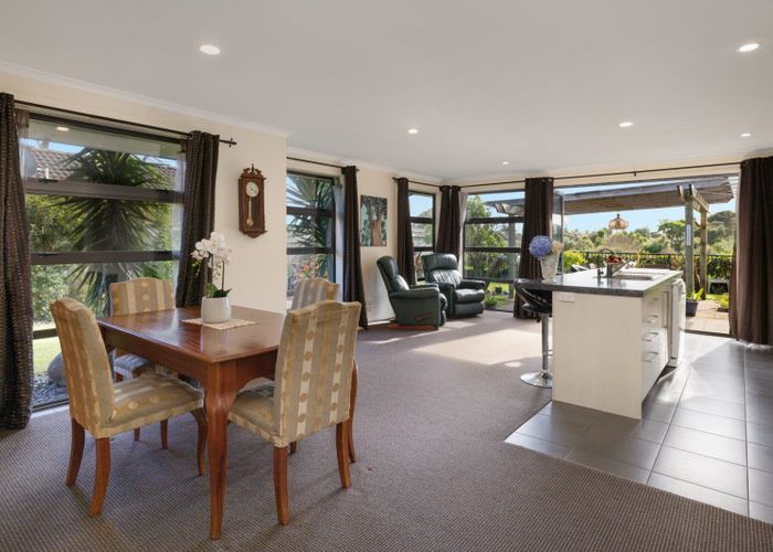  at 34 Carrington Drive, Papamoa Beach, Papamoa