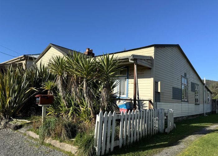  at 39 Packers Quay, Blaketown, Grey, West Coast