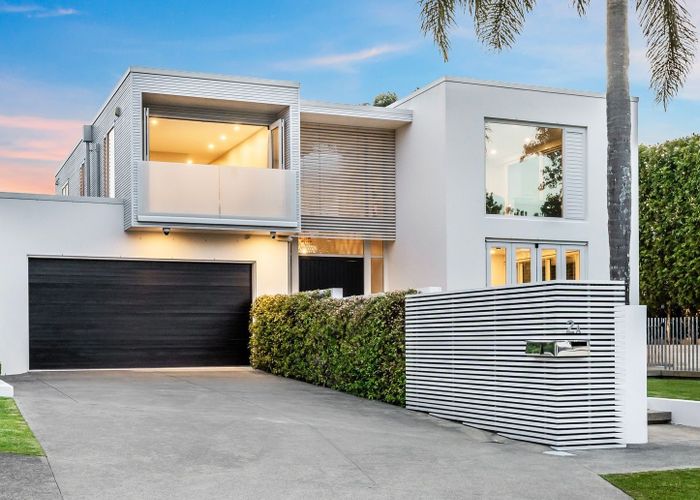  at 2A Clifton Road, Takapuna, North Shore City, Auckland