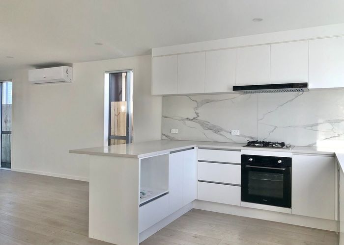  at 136A Prince Regent Drive, Half Moon Bay, Manukau City, Auckland