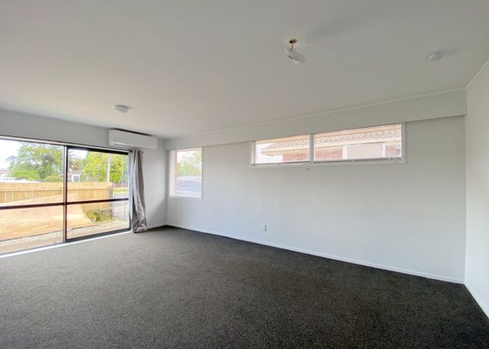  at 2/1 Hill Road, Papatoetoe, Manukau City, Auckland
