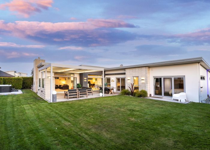  at 101 Aston Drive, Waimairi Beach, Christchurch City, Canterbury