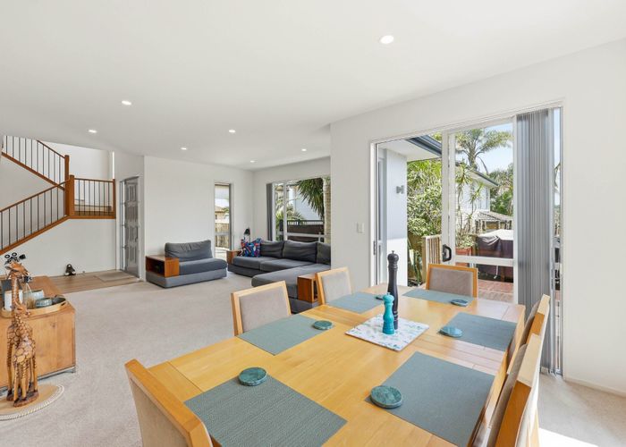  at 18b Leafield Crescent, Henderson, Waitakere City, Auckland