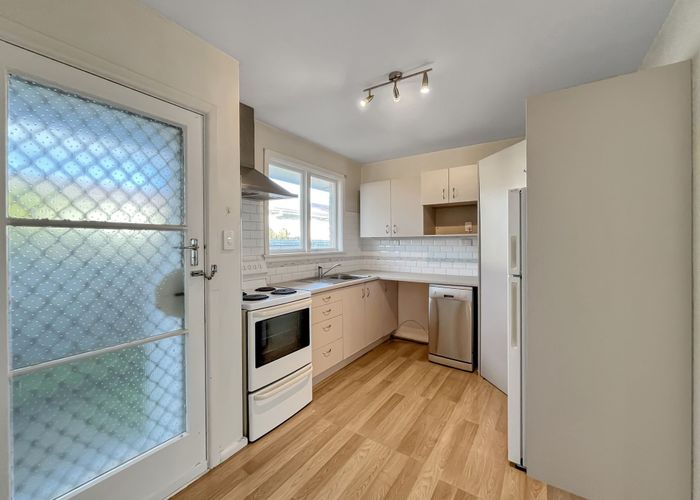  at 2/79 Hills Rd, Edgeware, Christchurch City, Canterbury
