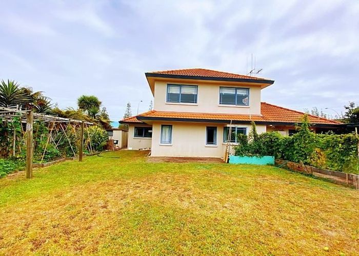  at 1174  River Road, Flagstaff, Hamilton, Waikato