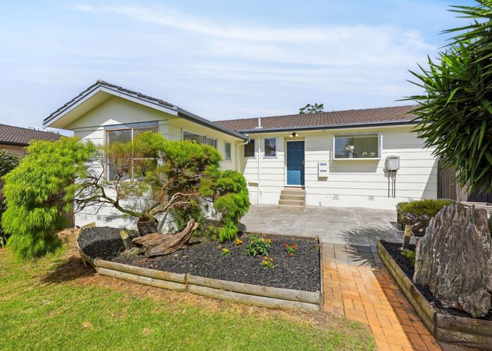  at 5 Lisa Rise, Half Moon Bay, Manukau City, Auckland