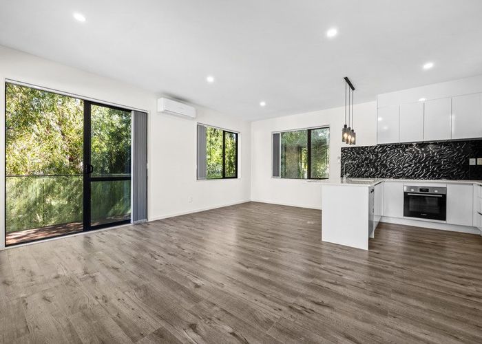  at 7A Manapouri Place, Pakuranga Heights, Auckland