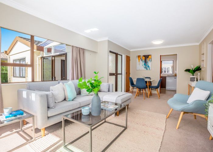  at 282C Main Road, Tawa, Wellington, Wellington