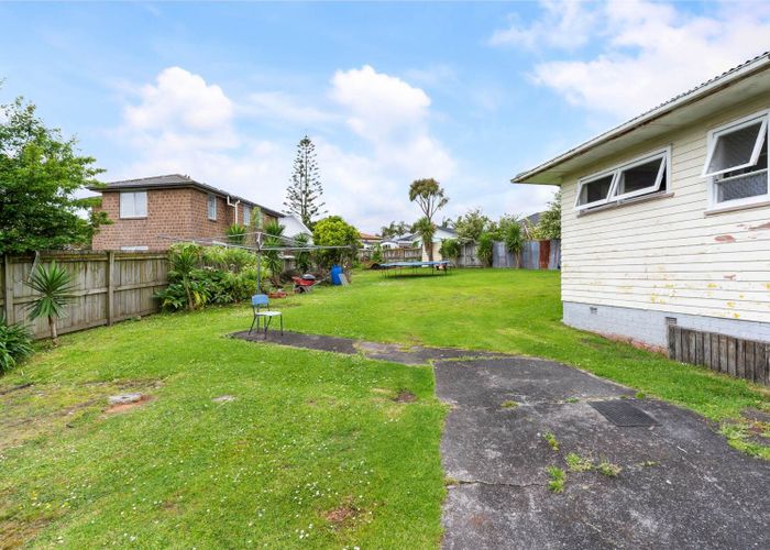  at 43 Farquhar Road, Glendene, Waitakere City, Auckland