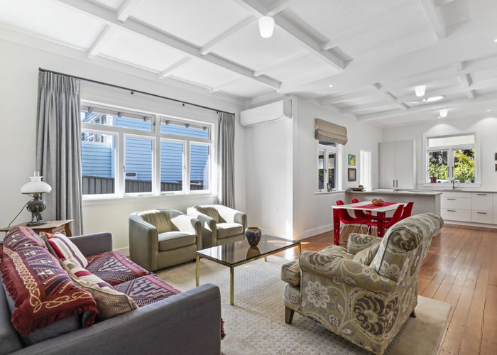  at 8 Jesmond Terrace, Mount Albert, Auckland
