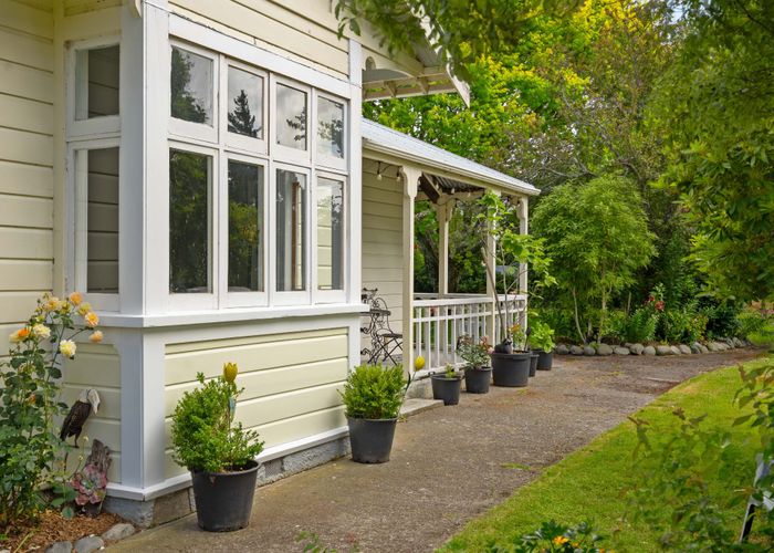  at 160 Fitzherbert Street, Featherston, Featherston