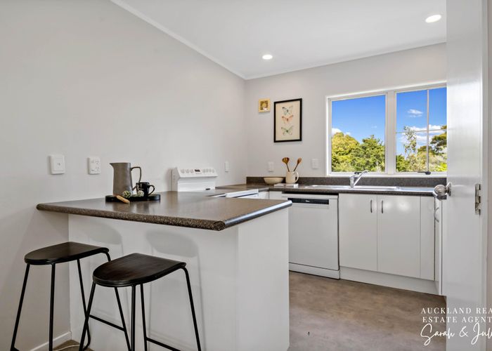  at 24/193 Eskdale Road, Birkenhead, North Shore City, Auckland