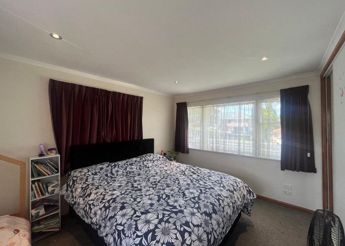  at 81 Rimu Street, New Lynn, Waitakere City, Auckland