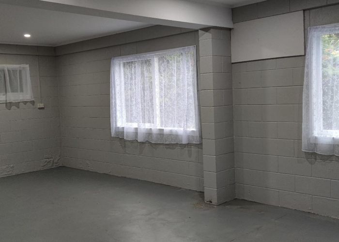  at 58 Stredwick Drive, Torbay, Auckland