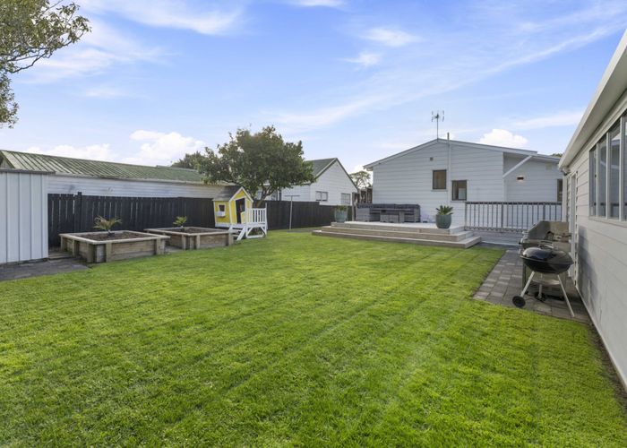  at 10 Bluewater Place, Wattle Downs, Manukau City, Auckland