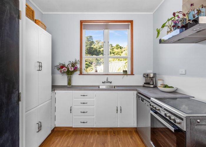  at 6 Little Burke Street, Hospital Hill, Napier