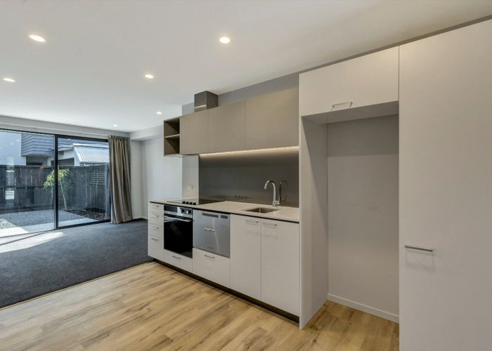  at 4/45 Dickens Street, Addington, Christchurch City, Canterbury