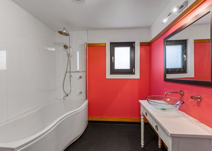  at 32 Avon Street, South Hill, Oamaru