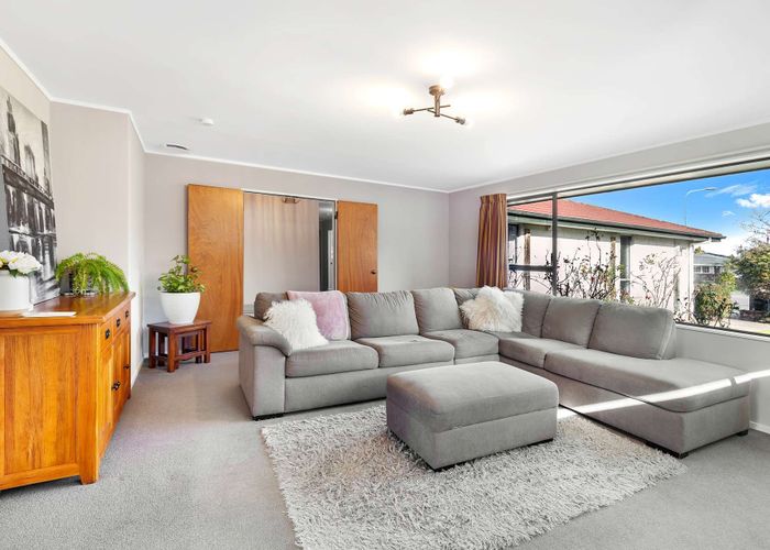  at 18 Truscott Grove, Awapuni, Palmerston North, Manawatu / Whanganui