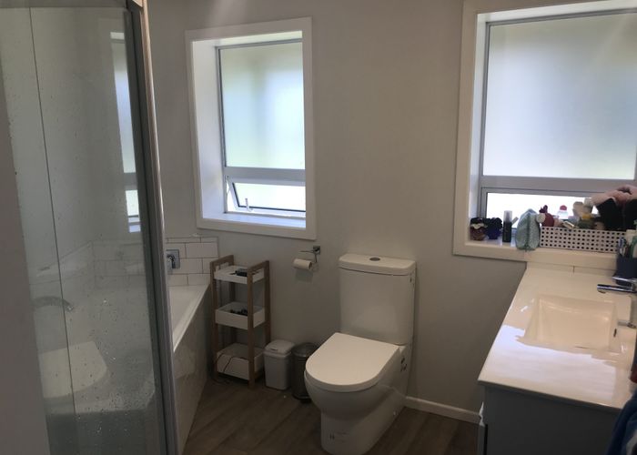  at 32 Lynda Ave, Paparangi, Wellington, Wellington