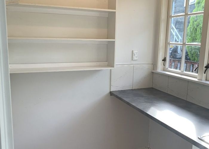  at 81 Sycamore Drive, Sunnynook, North Shore City, Auckland