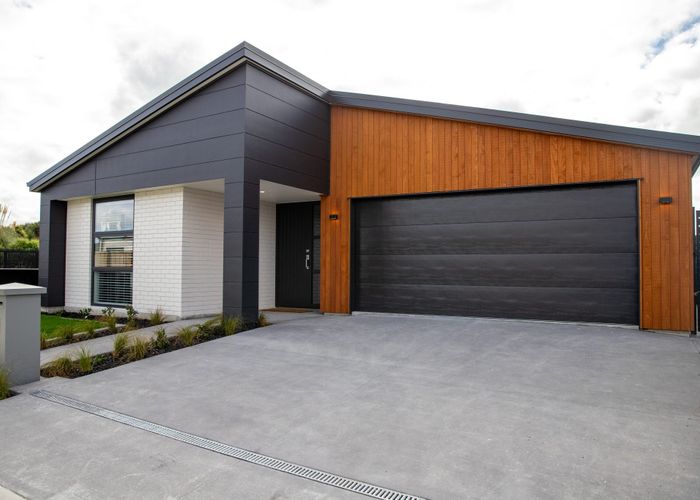  at 12 Barrance Avenue, Rototuna, Hamilton, Waikato
