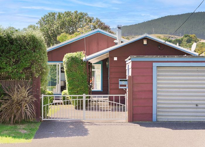  at 8 Rata Road, Raumati Beach, Kapiti Coast, Wellington