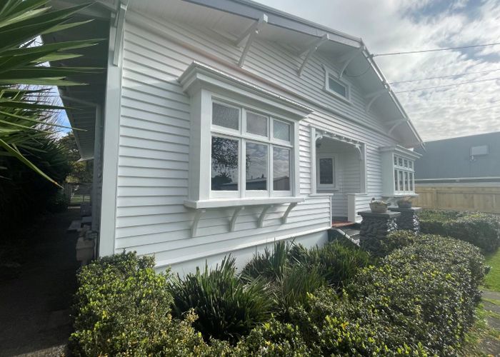  at 40 Waiwaka Terrace, Strandon, New Plymouth, Taranaki