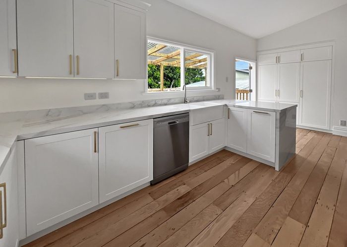  at 125 Vauxhall Road, Devonport, North Shore City, Auckland