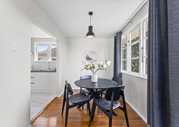  at 82 Vine Street, Mangere East, Manukau City, Auckland