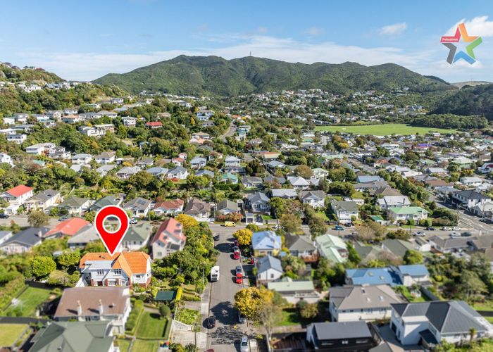  at 4 Blakey Avenue, Karori, Wellington, Wellington