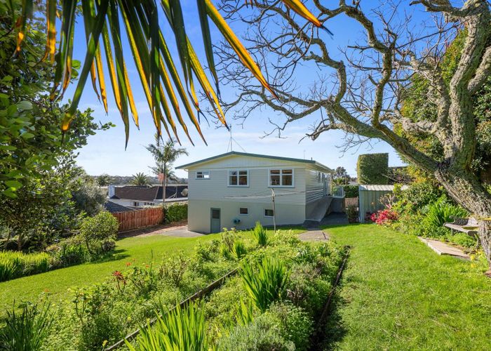  at 77b Beresford Street, Bayswater, North Shore City, Auckland