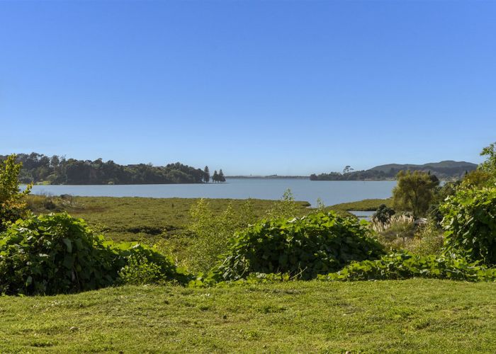  at 11B Waikare Place, Welcome Bay, Tauranga
