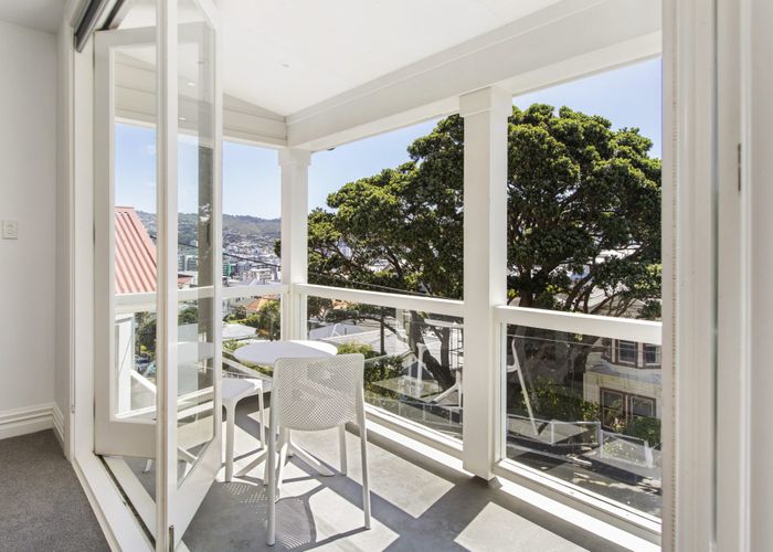  at 60 Hawker Street, Mount Victoria, Wellington