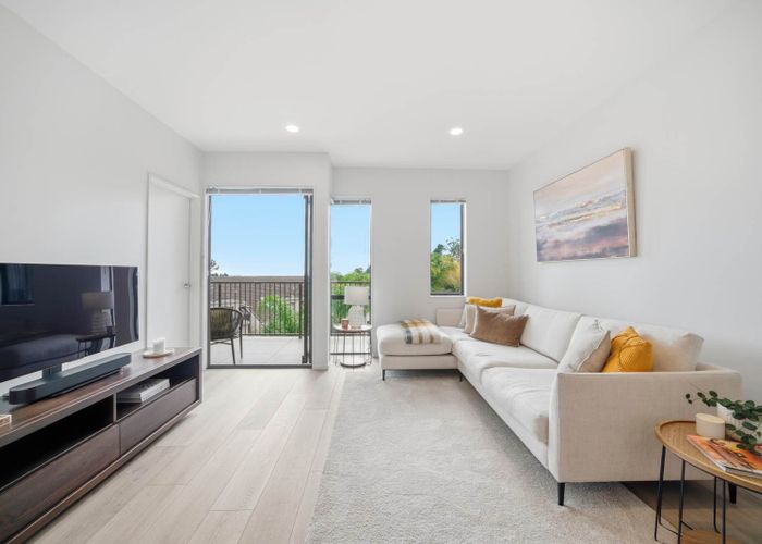  at B 203/525 East Coast Road, Browns Bay, North Shore City, Auckland