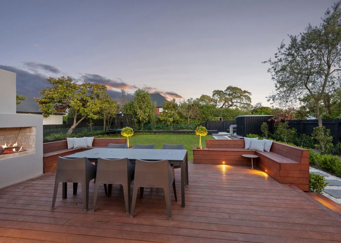  at 136 Weston Road, St Albans, Christchurch
