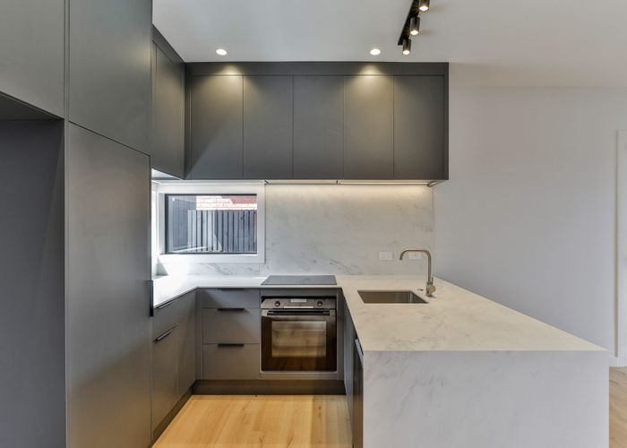  at 10/11 Western Springs Road, Western Springs, Auckland City, Auckland