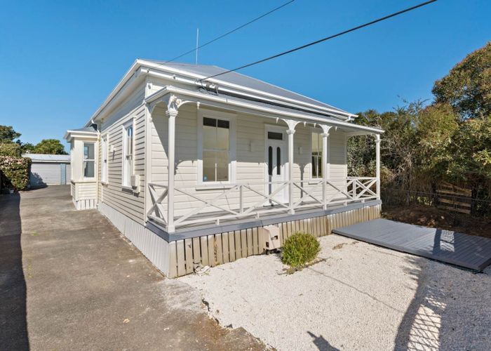  at 106 Titirangi Road, New Lynn, Waitakere City, Auckland