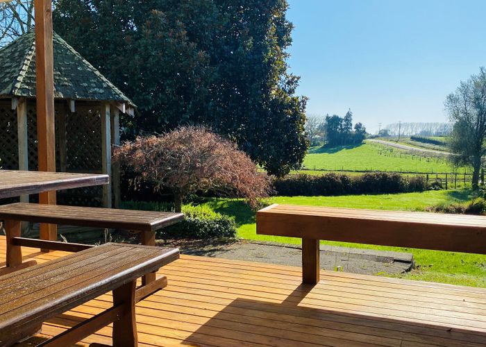  at 64 Burbush Road, Burbush, Hamilton