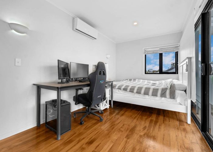  at 190 Forrest Hill Road, Forrest Hill, Auckland