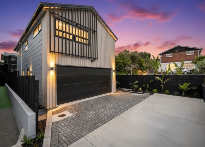  at 42E Gordon Avenue, Milford, North Shore City, Auckland