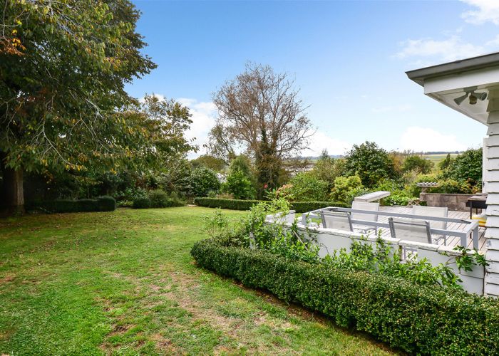  at 43 Gibson Road, Dinsdale, Hamilton