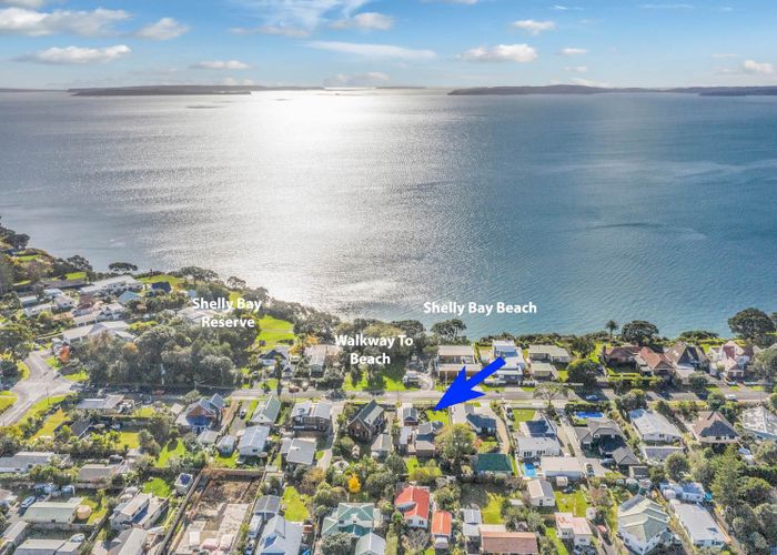 at 147 Second View Avenue, Beachlands, Auckland