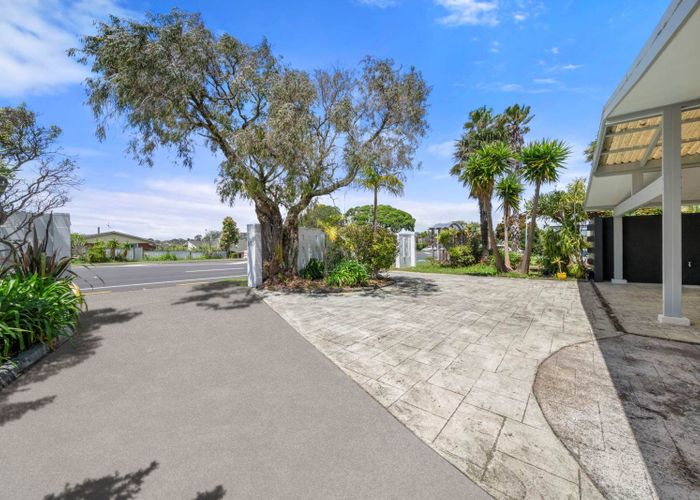  at 500 East Coast Road, Windsor Park, North Shore City, Auckland