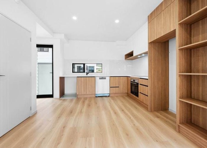  at Lot 2, 121 Gills Road, Bucklands Beach, Manukau City, Auckland