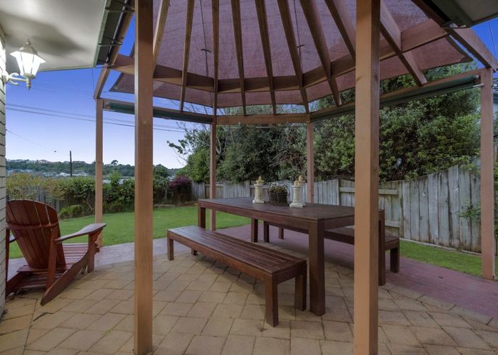  at 17 Pampas Grove, Welcome Bay, Tauranga