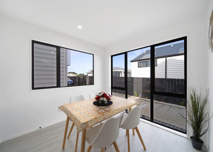  at 4/6 Pikitea Road, Mangere Bridge, Manukau City, Auckland